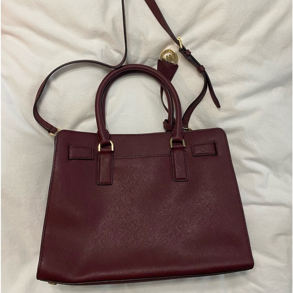 Michael Kors Red Shoulder or Hand Bag - Picture 13 of 14